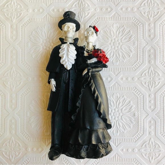 Day of The Dead Couple Figurine - Picture 15 of 16